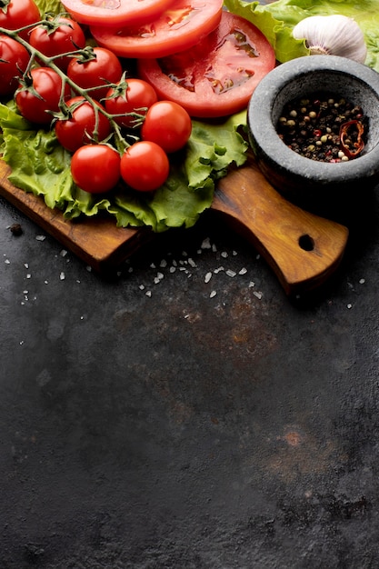 Free Photo high angle arrangement of delicious fresh vegetables with copy space