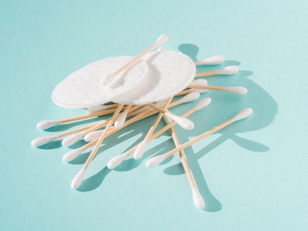 High angle arrangement with cotton pads and buds