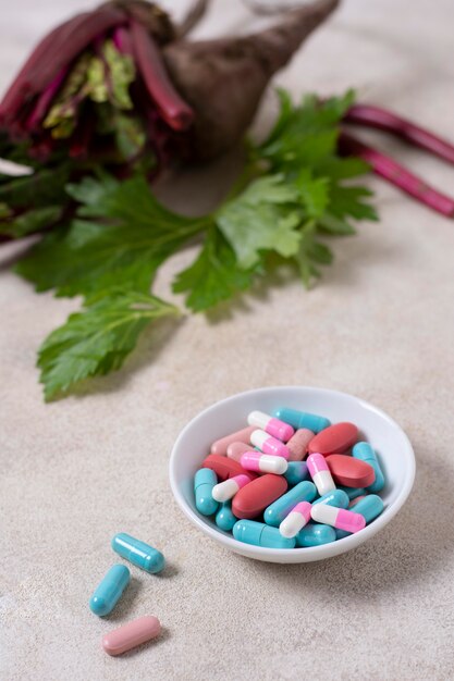 High angle bowl with different pills