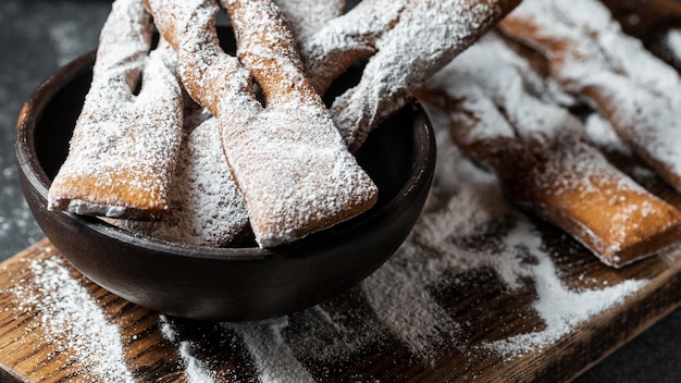 Free photo high angle of desserts covered in powdered sugar