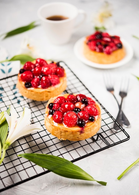 High angle fruity cakes arrangement