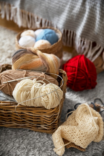 Free photo high angle knitting yarns arrangement