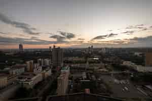 Free photo high angle shot of the buildings under the cloudy sky captured in kenya, nairobi, samburu