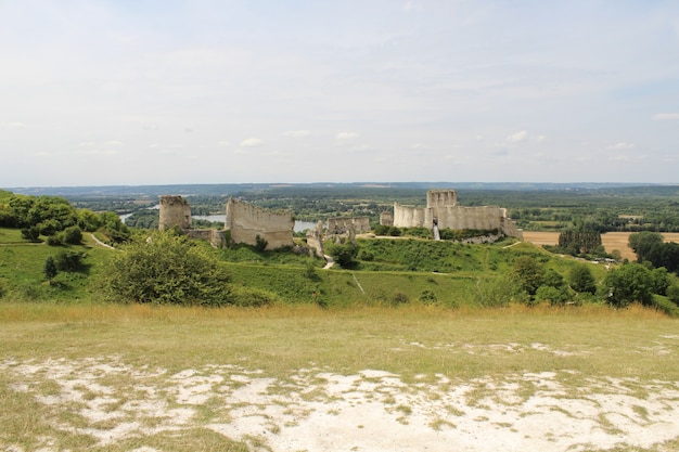 Free Photo high angle view of the chateau gaillard in france