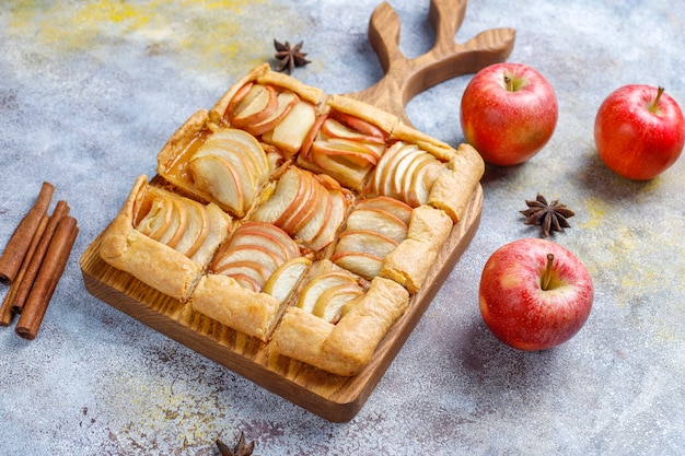 Free photo homemade galette with apples and cinnamon.