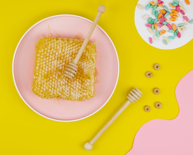 Honeycomb with sprinkles flat lay