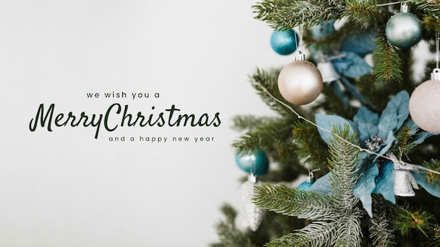 Free Photo horizontal christmas banner with christmas tree