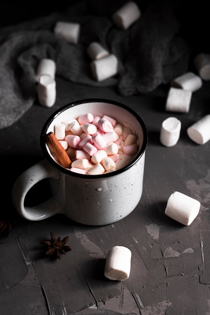 Free Photo hot drink with marshmallows