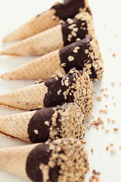 Ice cream cones with almond and chocolate