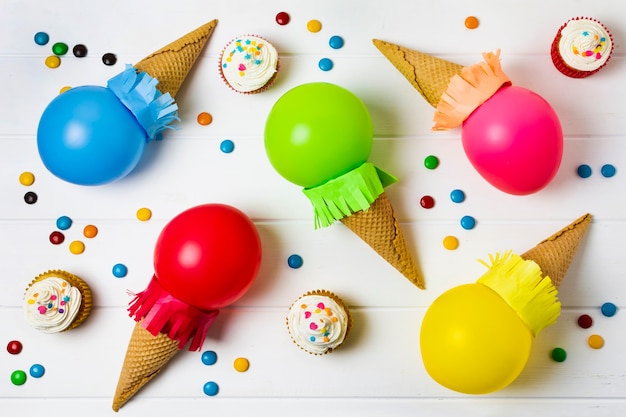 Free Photo ice cream made with balloons 