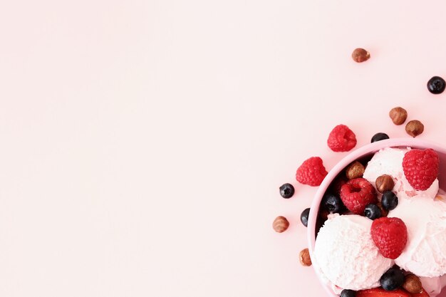 Ice cream with fresh berries