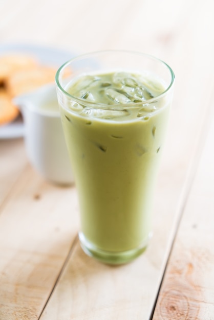 iced matcha latte