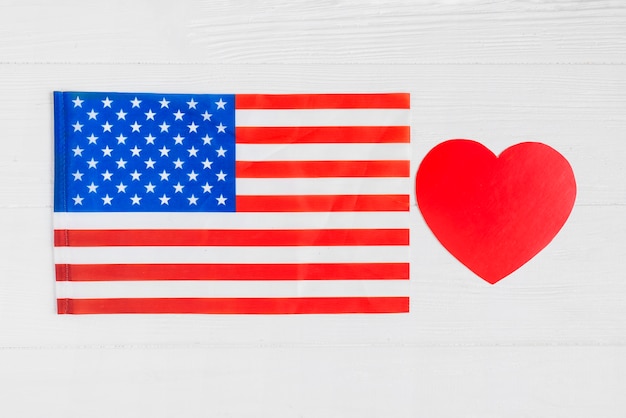 Free Photo independence day background with heart