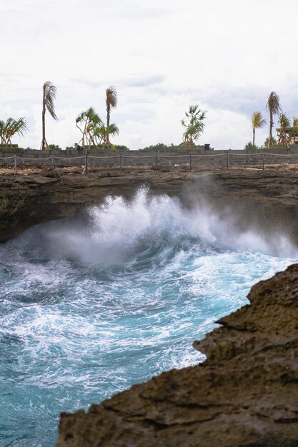 Indonesia, Nusa Lembongan island, Devil's Tear natural fountain