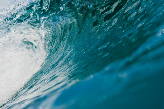 Free photo inside view of the huge breaking wave of the sea in mentawai islands, indonesia