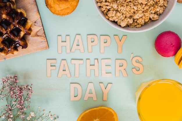 Free photo juice and food round happy father's day writing