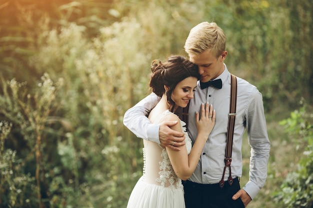 Free photo just married in the field