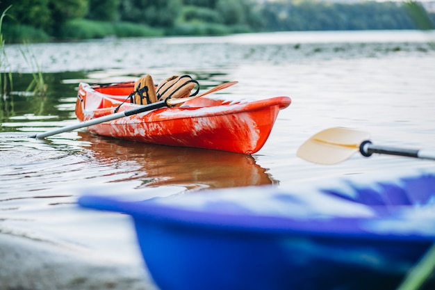 Free Photo kayaking on the lake, boat alone