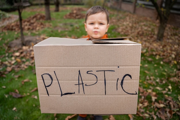 Kids learnign about environment