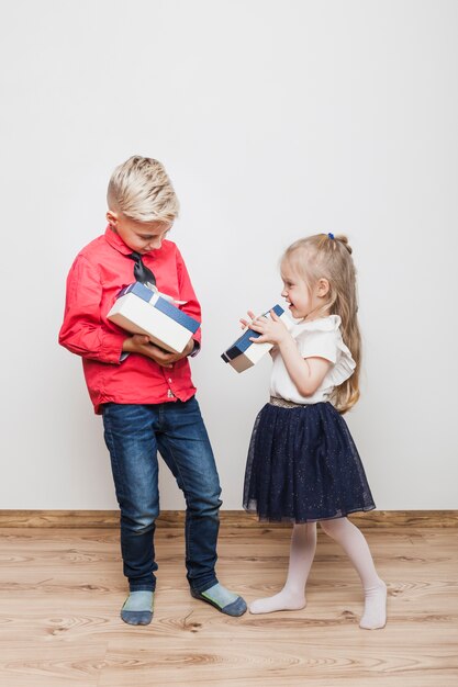 Kids with present boxes