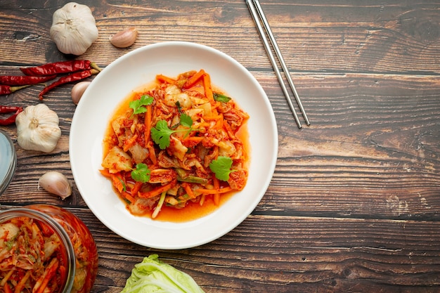 Free photo kimchi ready to eat in white plate