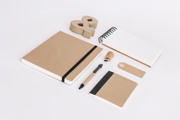 Free Photo kraft paper office supplies