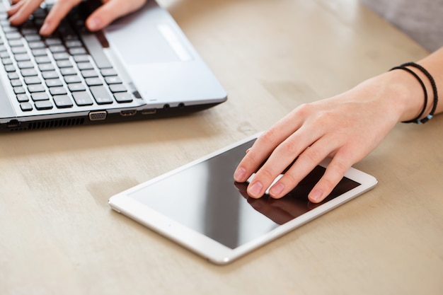 Free photo laptop on the table