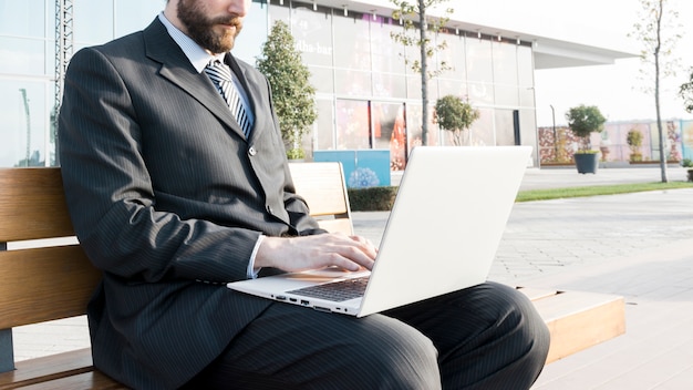 Lawyer working outdoors