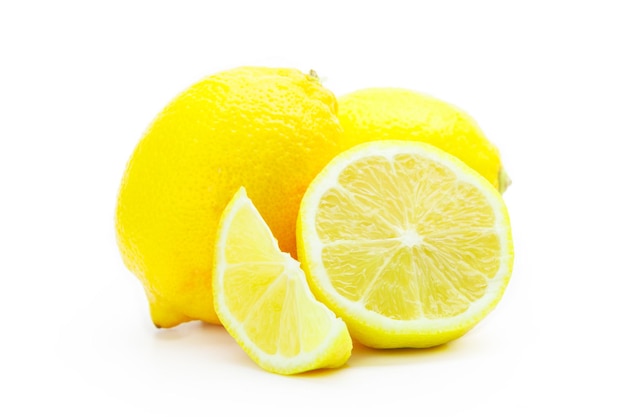 Free photo lemon isolated on white