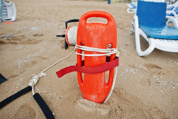 Free photo lifesaver at the sunny beach on black sea in bulgaria summer vacation travel holiday