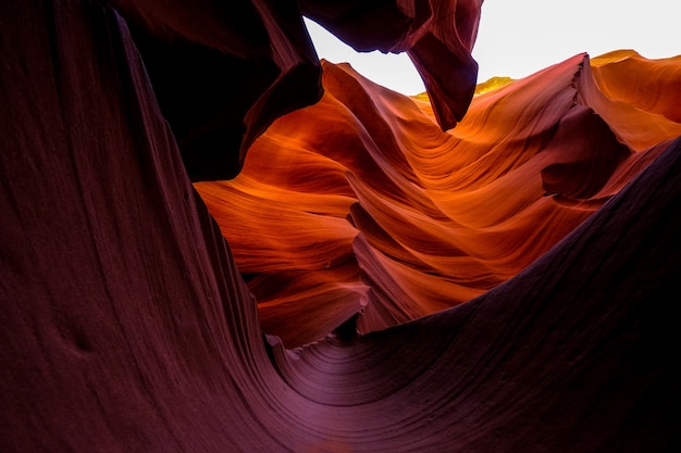 Free photo low angle shot of the antelope canyon in arizona at daytime