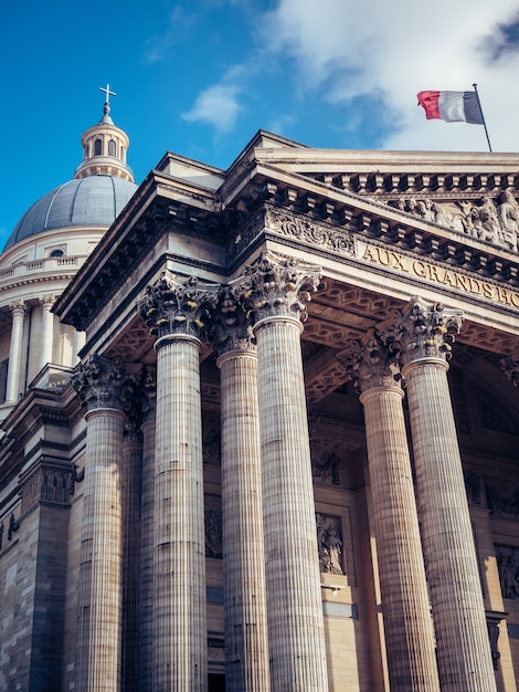 Free Photo low angle shot of pantheon, paris, france