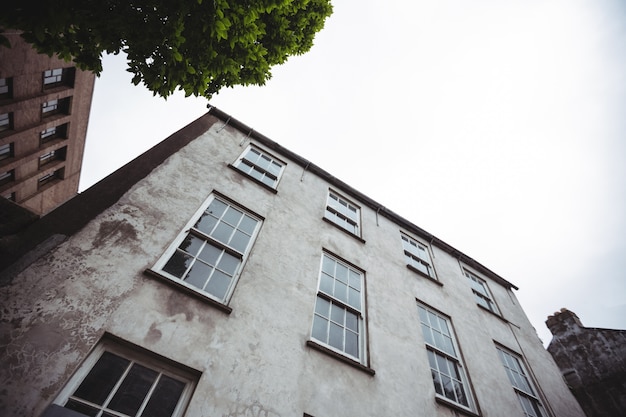 Free photo low angle view of a modern building