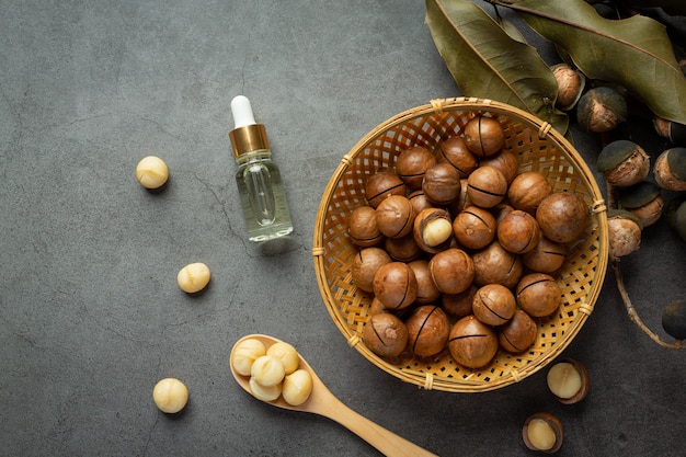 Free photo macadamia oil for relaxing treatment