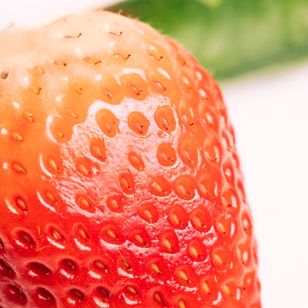 Free photo macro strawberry texture