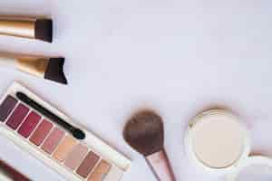 Free photo makeup tools and eyeshadow