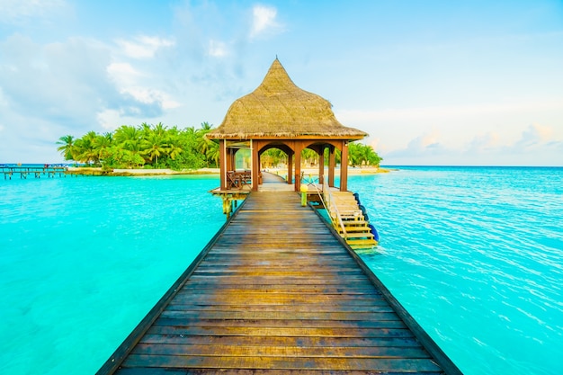 maldives ocean beautiful pier holiday