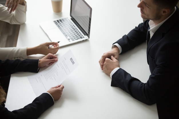 Free photo male applicant having job interview