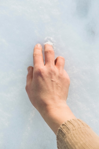 Free Photo male model hand in winter