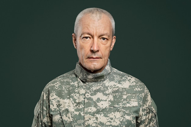 Free photo male soldier in a uniform portrait