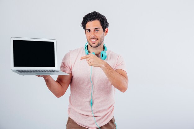 Man pointing at laptop