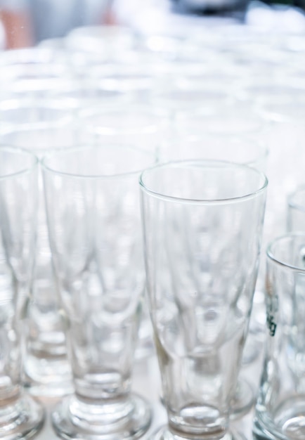 Free photo many empty glasses in a line