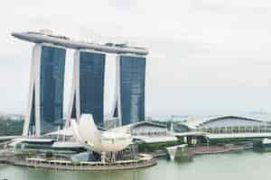 Free photo marina cityscape river sands urban