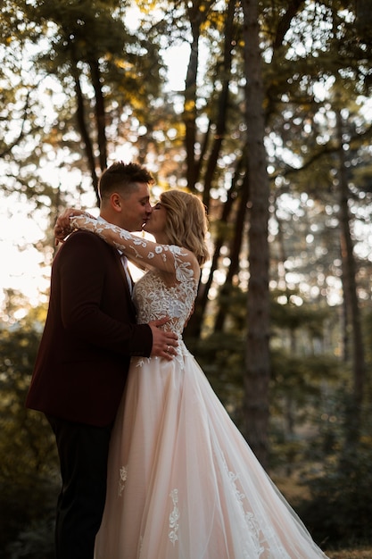 Free photo married couple in nature side view