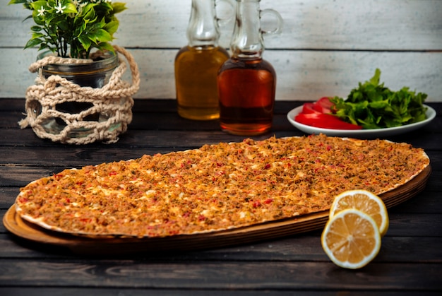 Free Photo meat lahmacun on the table