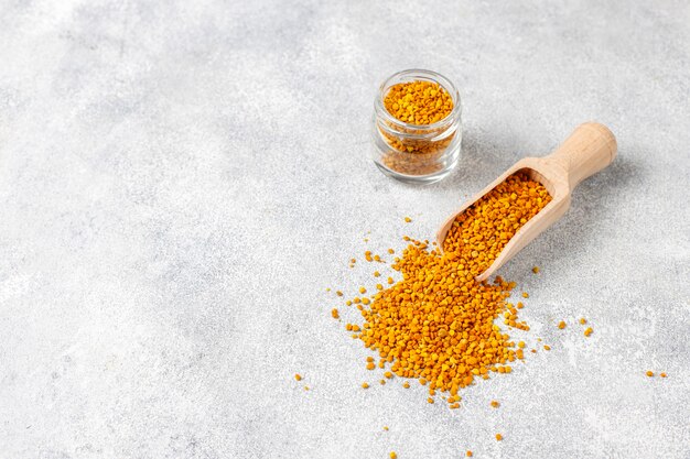 Medicine food bee pollen.