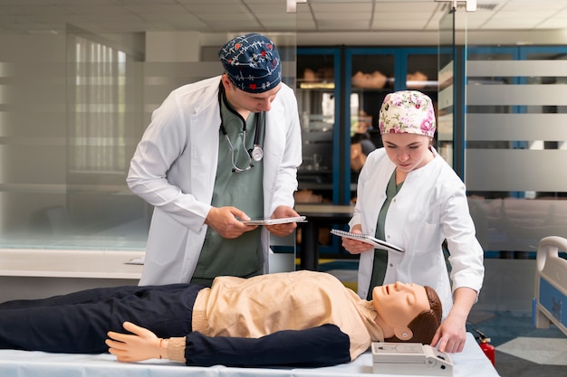 Medicine student doing their practice in a hospital