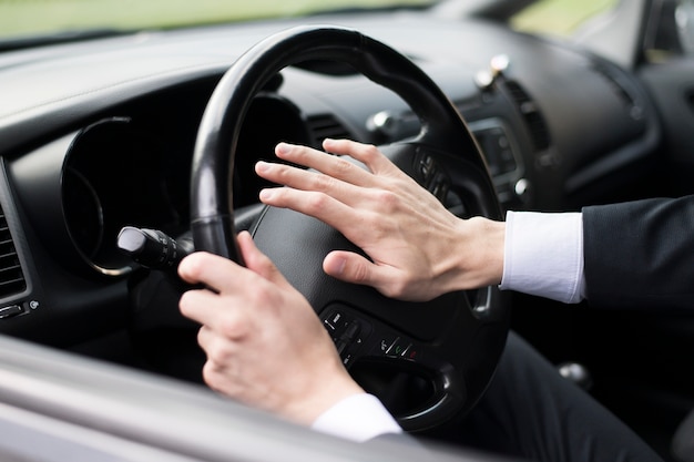 Free photo medium shot of man honking