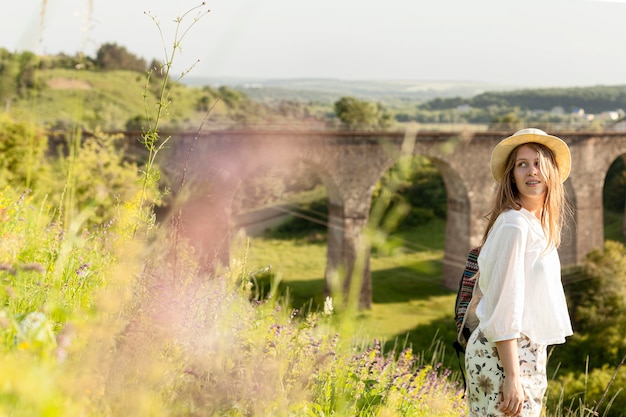 Free photo medium shot woman in nature