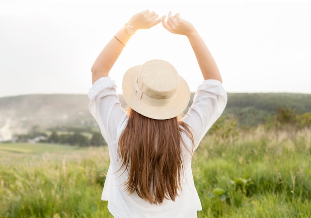 Medium shot woman in nature